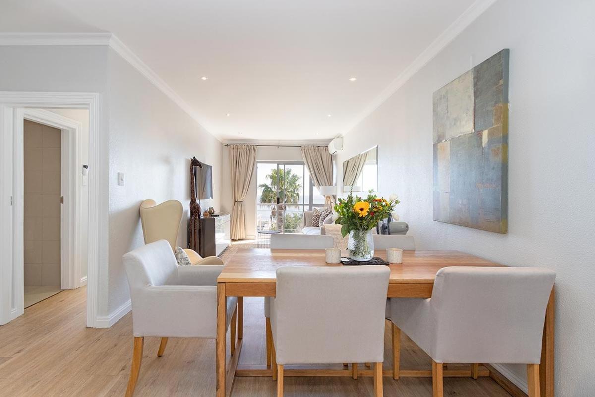 Stunning Sea View Apartment - Camps Bay Cape Town Exterior foto