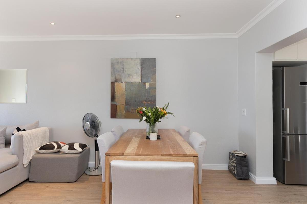 Stunning Sea View Apartment - Camps Bay Cape Town Exterior foto