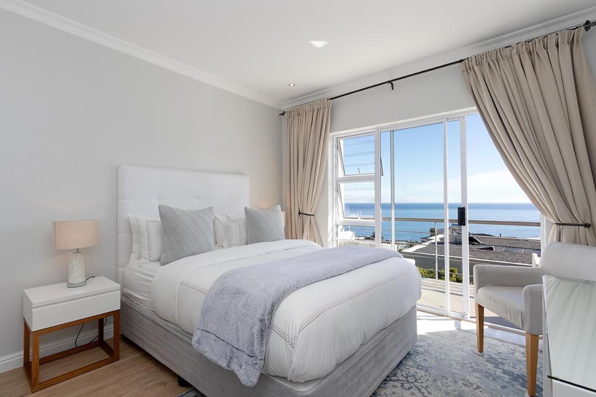 Stunning Sea View Apartment - Camps Bay Cape Town Exterior foto